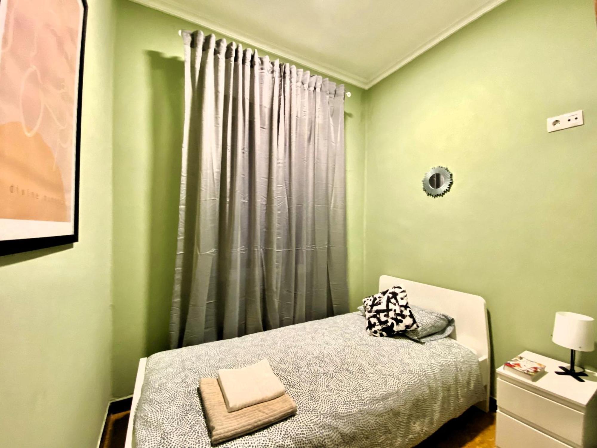 Amplio Apartamento Con Dos Patios Gijón Extérieur photo